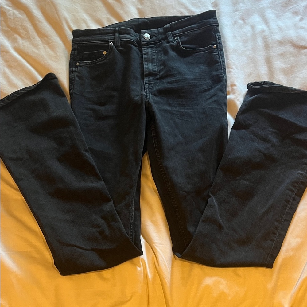 Stylish Black Jeans